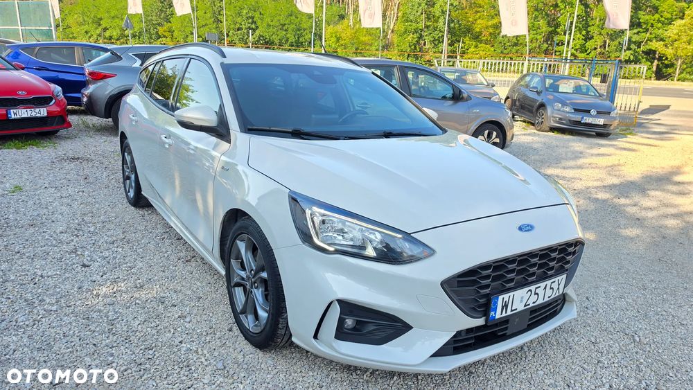 Ford Focus 1.5 EcoBoost ST-Line - 1