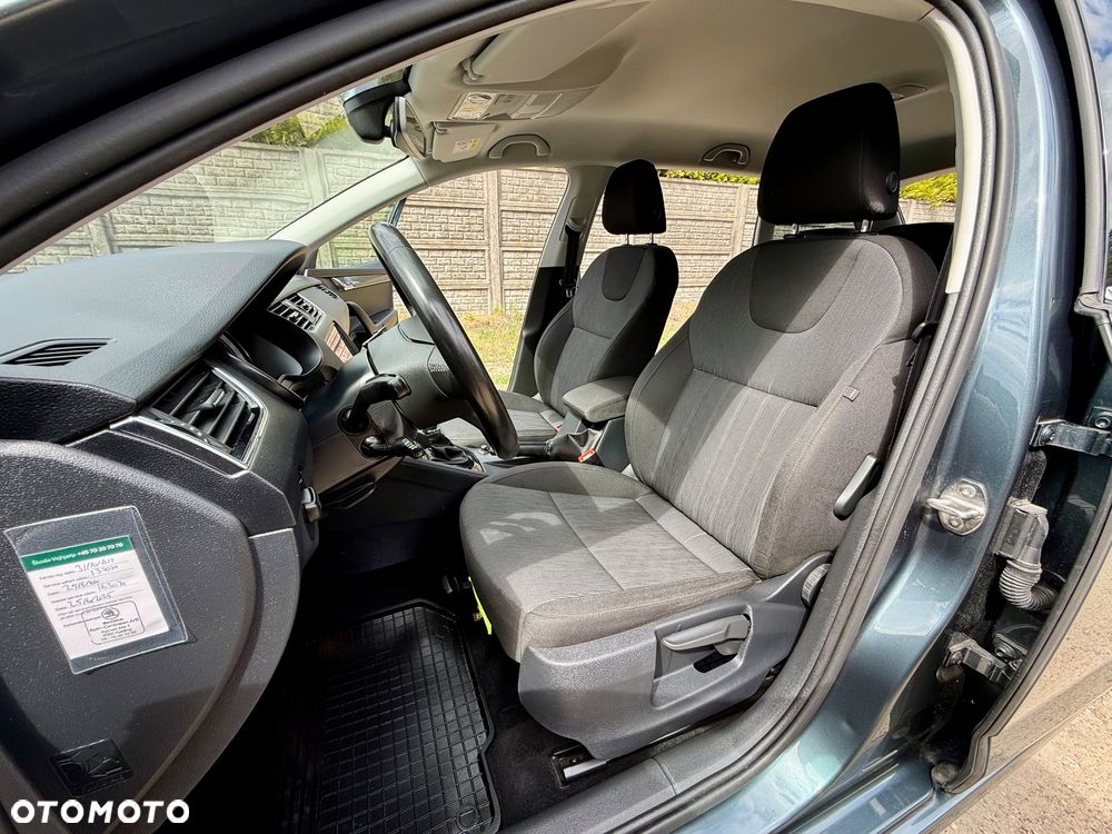 Skoda Octavia 2.0 TDI Edition DSG - 13