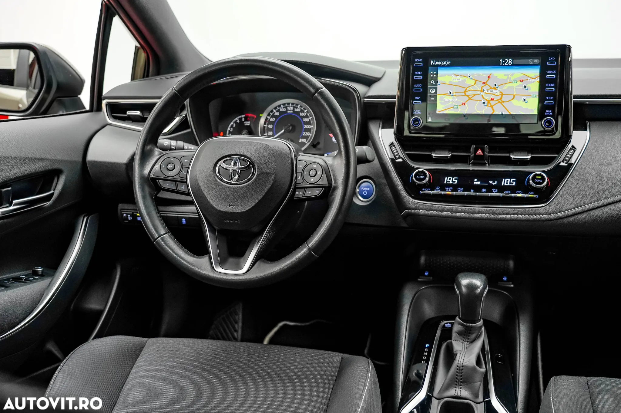 Toyota Corolla 1.8 HSD Dynamic - 14
