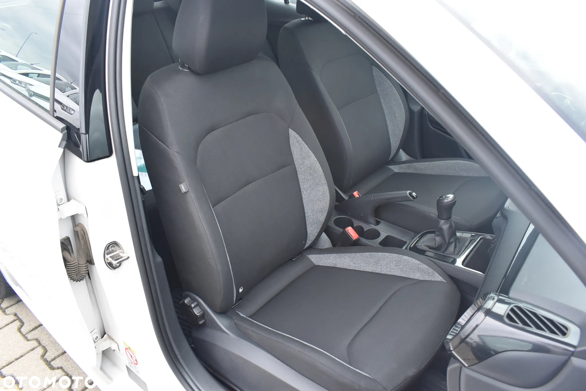 Skoda Fabia 1.0 Active - 18