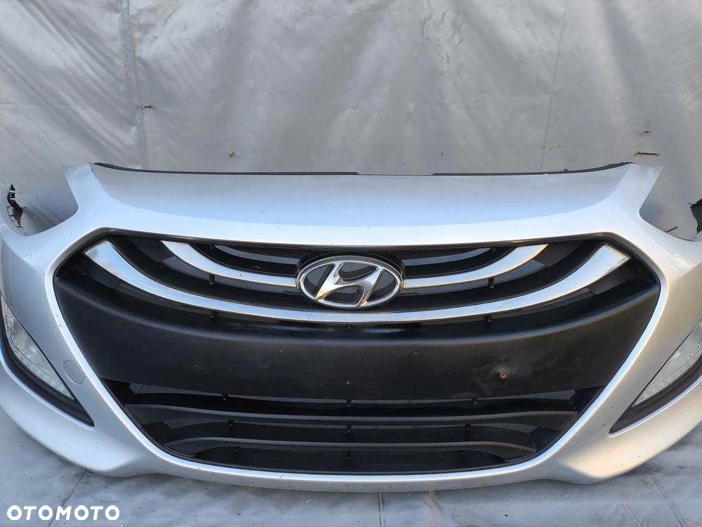 HYUNDAI I30 II 11-17r ZDERZAK PRZEDNI PRZÓD LED PDC - 4