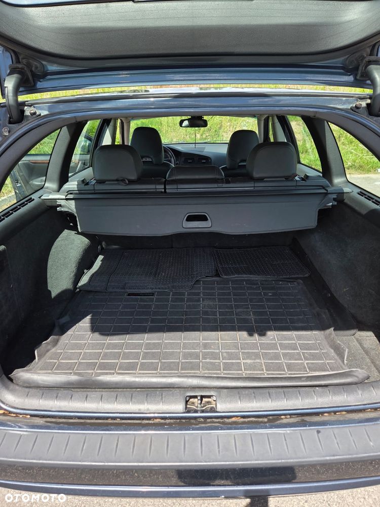 Volvo V70 - 15