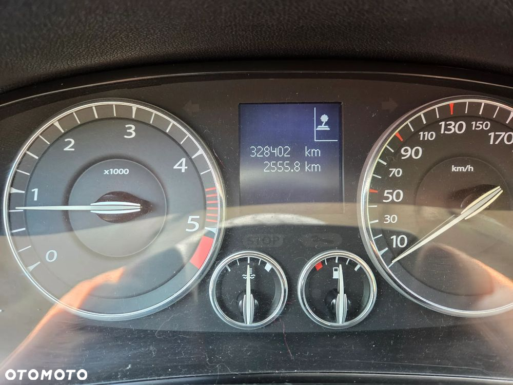 Renault Laguna 2.0 dCi Initiale - 2