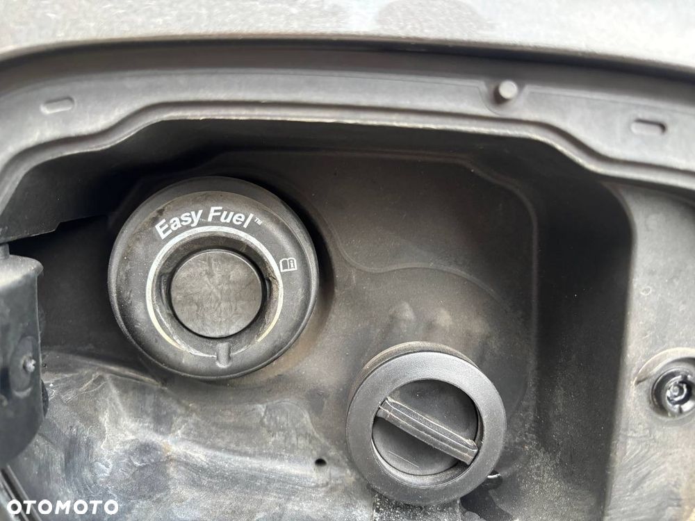 Ford Mondeo 2.0 Hybrid Titanium - 16