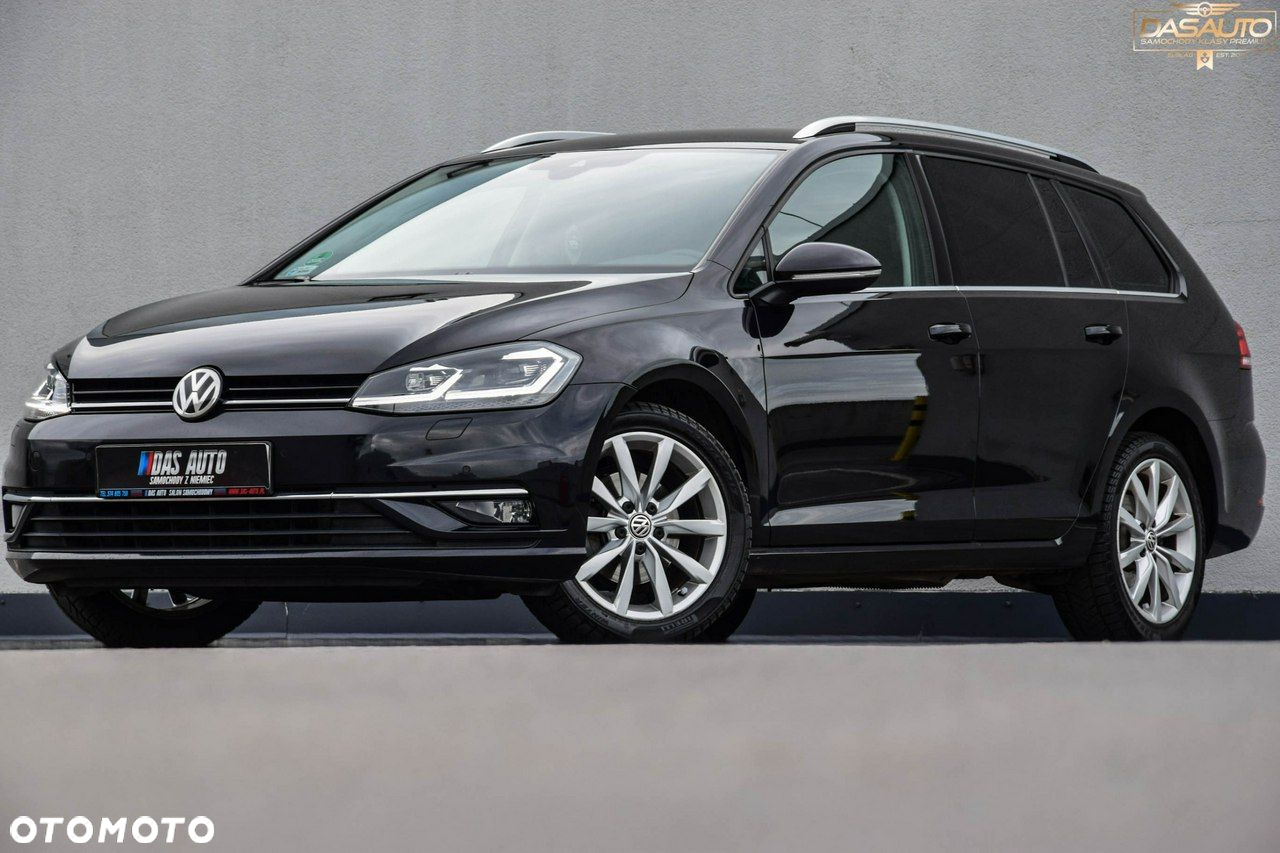 Volkswagen Golf - 2