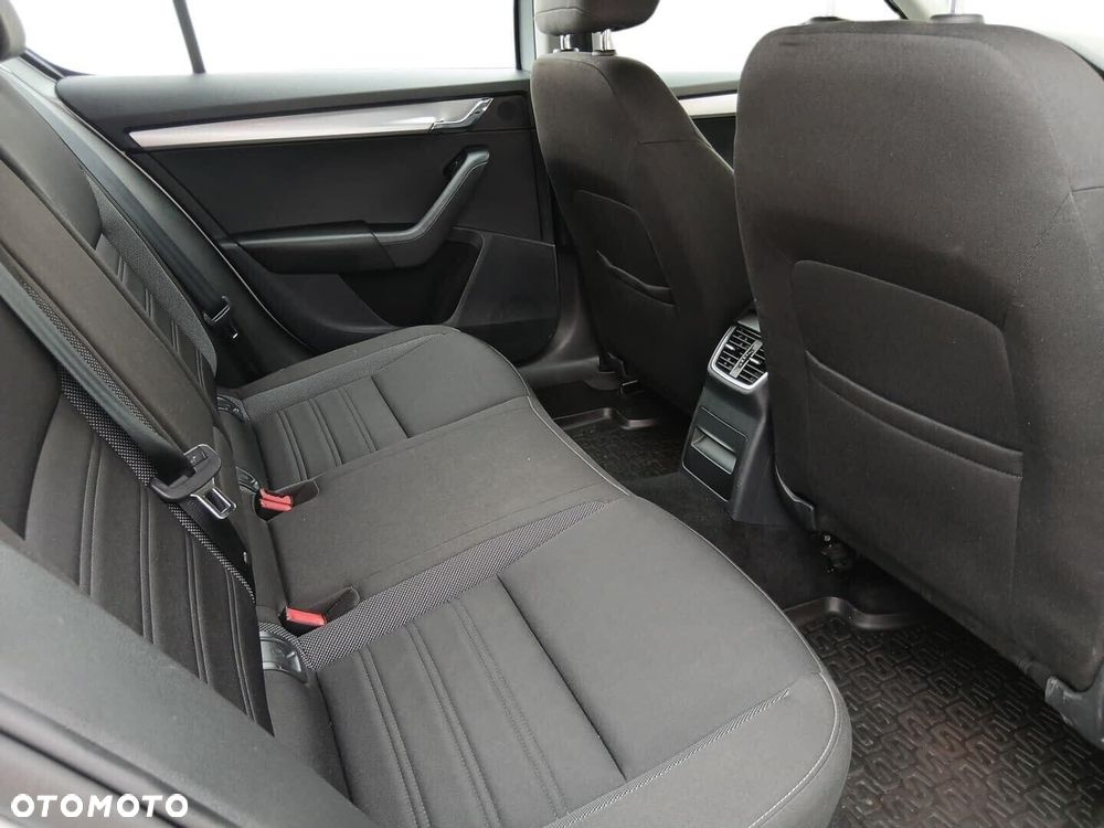 Skoda Octavia 1.5 TSI GPF ACT Ambition - 19