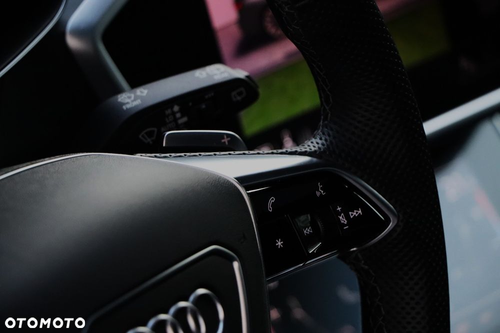 Audi S6 Avant - 35