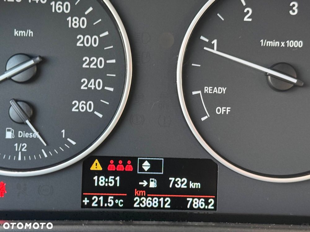 BMW Seria 1 118d - 29