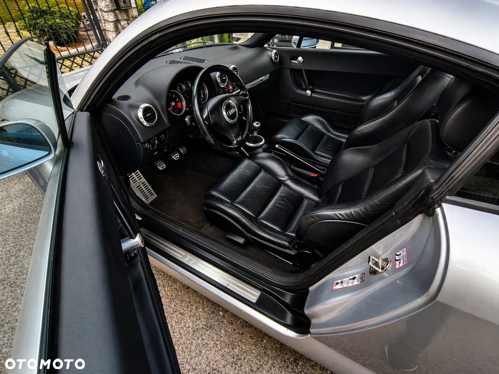 Audi TT Coupé 1.8 T - 10