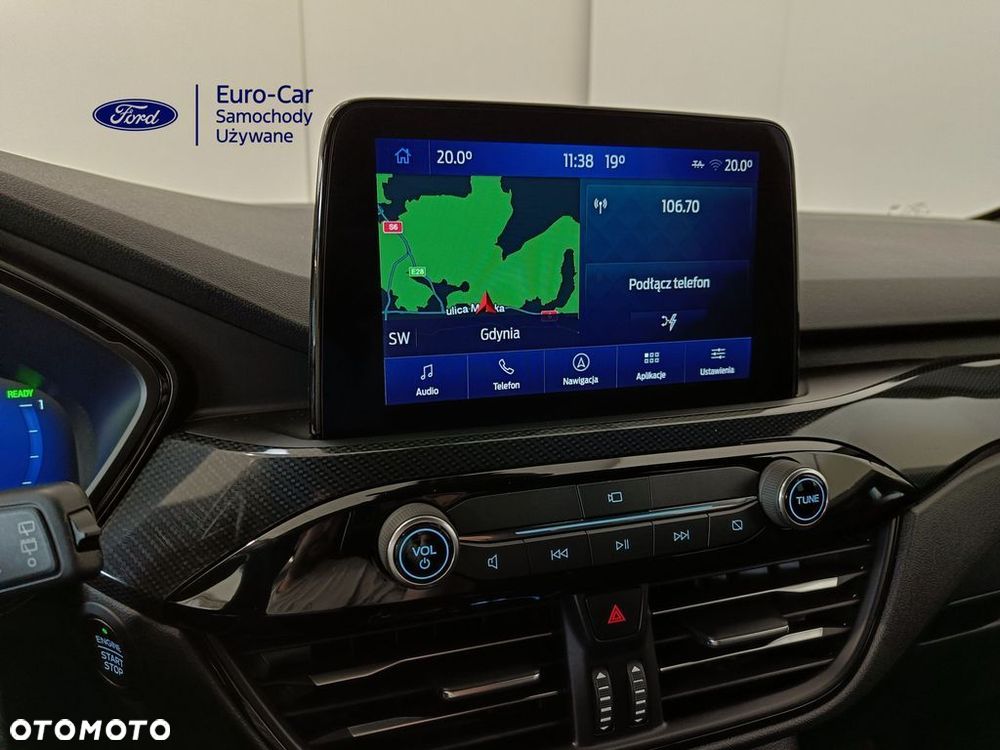 Ford Kuga 2.5 Duratec FHEV 4x4 ST-LINE - 20