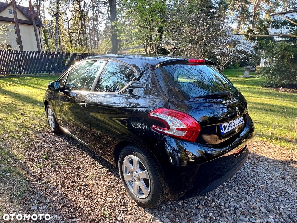 Peugeot 208 68 VTI Active - 4