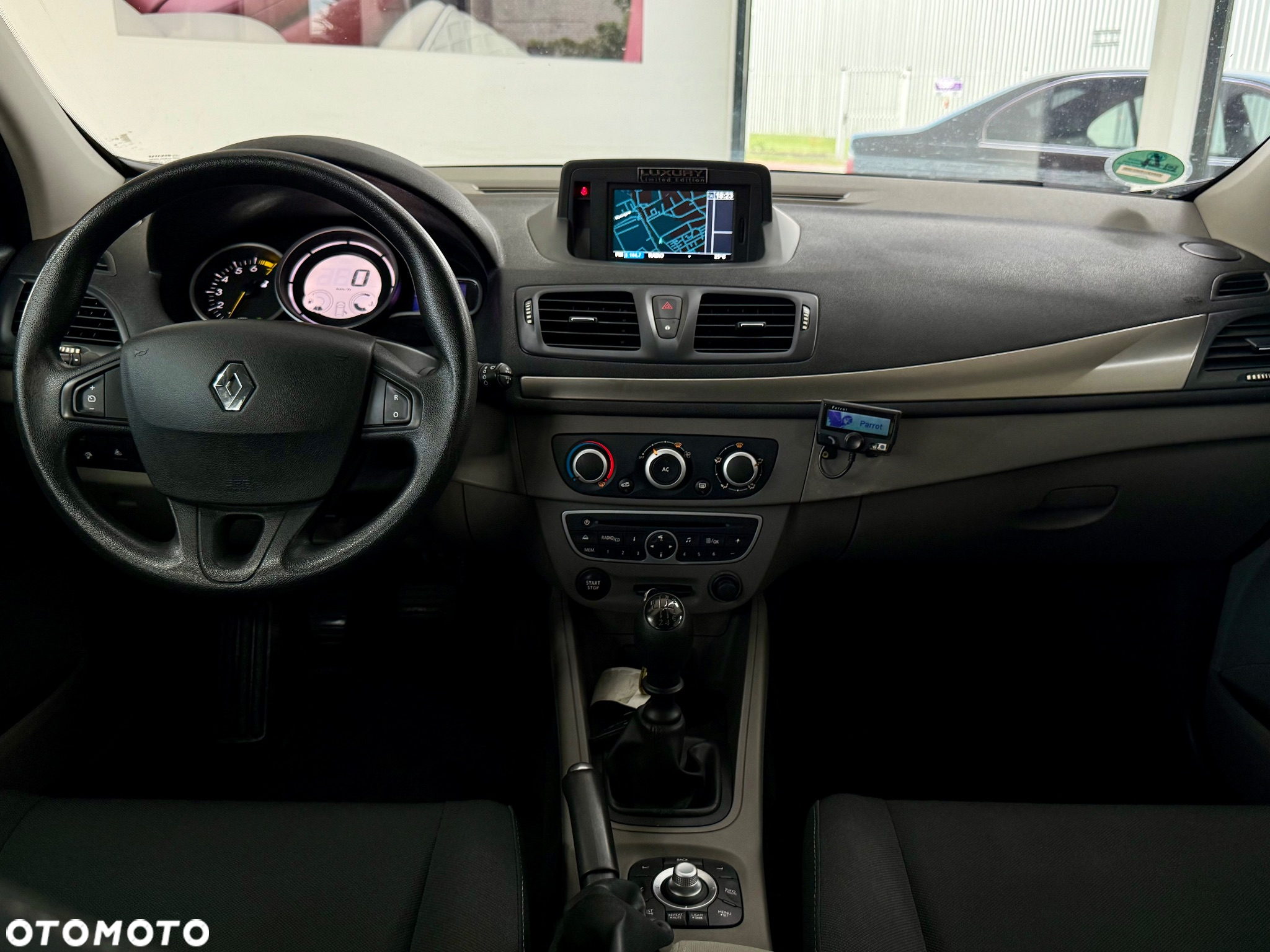 Renault Megane 1.6 16V Style Edition - 15