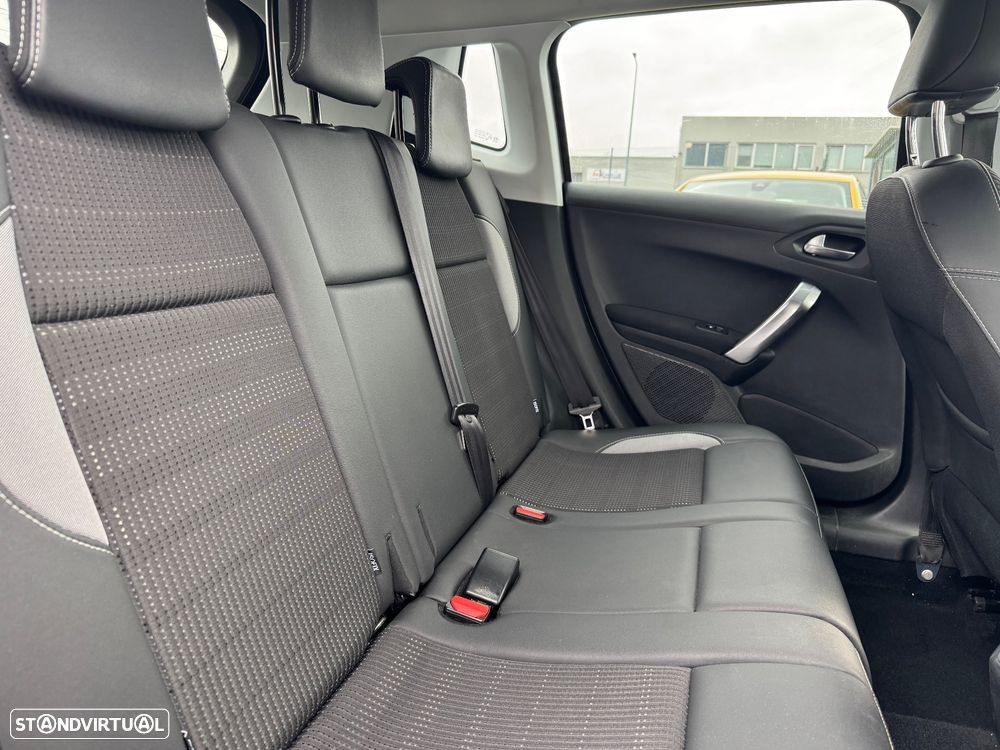 Peugeot 2008 PureTech 110 Stop&Start Allure - 8