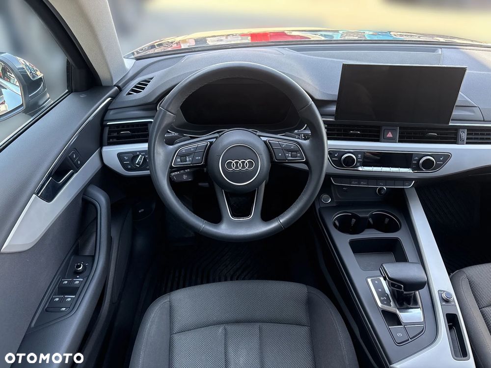 Audi A4 Avant 35 TFSI mHEV S tronic - 23