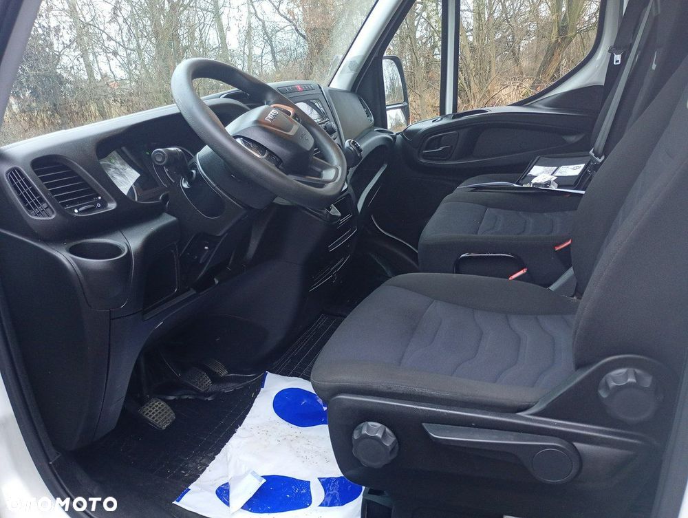 Iveco Daily 35S14 - 23