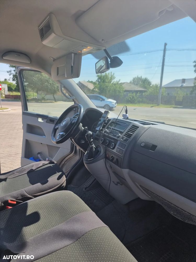 Volkswagen Caravelle ver-1-9-tdi - 12