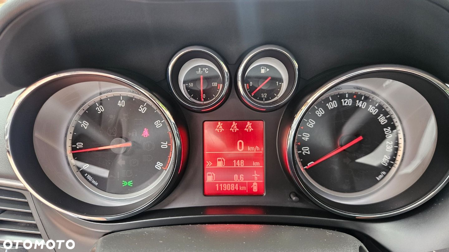 Opel Zafira - 27