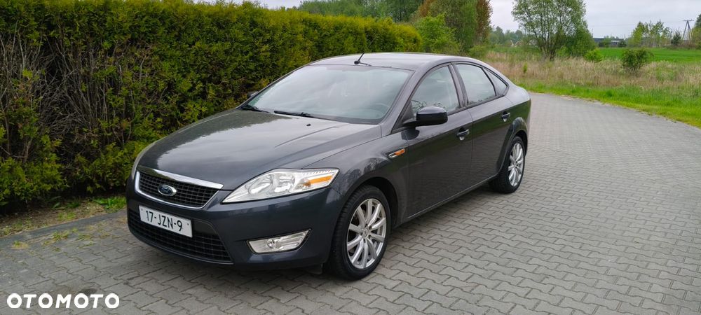 Ford Mondeo 2.0 Ambiente - 10