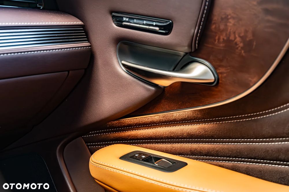 Lexus LS - 19