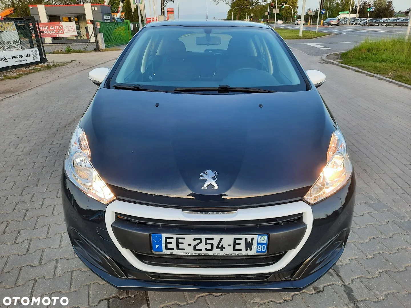 Peugeot 208 PureTech 68 Like - 4