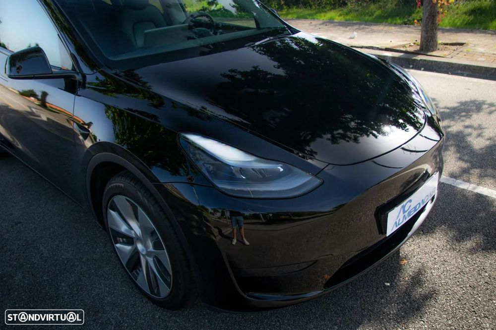 Tesla Model Y RWD - 52