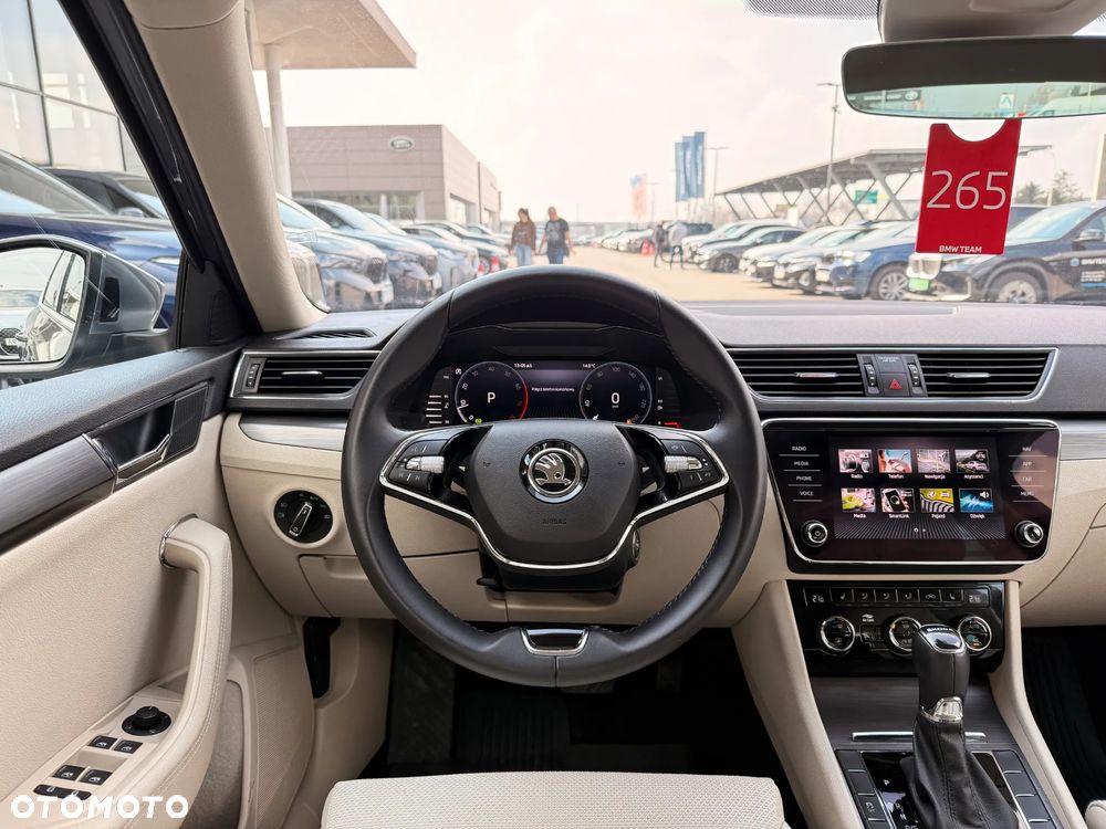 Skoda Superb 2.0 TSI Style DSG - 19