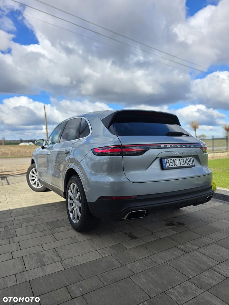 Porsche Cayenne Platinum Edition - 36