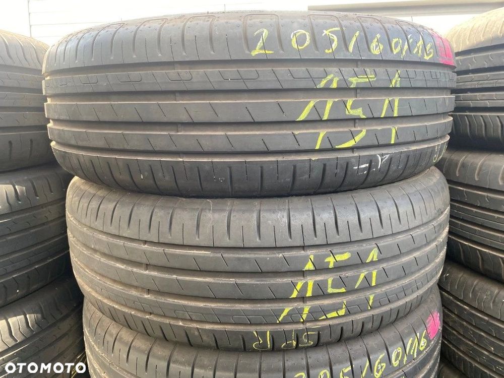 205/60/16 Goodyear EfficientGrip_6,4mm_4szt_(151) - 3