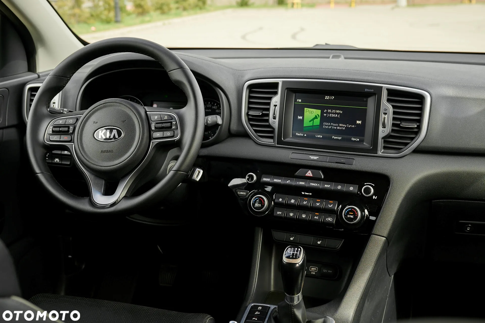 Kia Sportage 1.7 CRDI Business Line 2WD - 26
