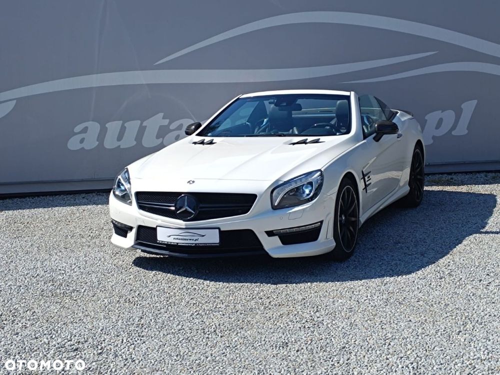 Mercedes-Benz SL 63 AMG - 12