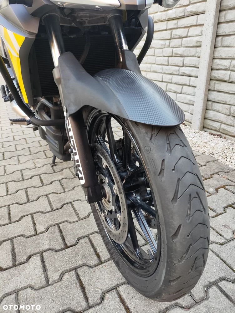 Suzuki V-STROM - 6