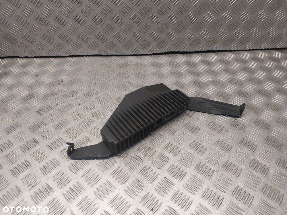 WZMACNIACZ AUDIO VOLVO S80 I  9472301 - 1