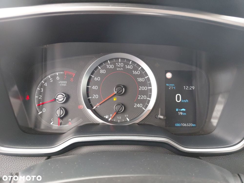 Toyota Corolla - 17