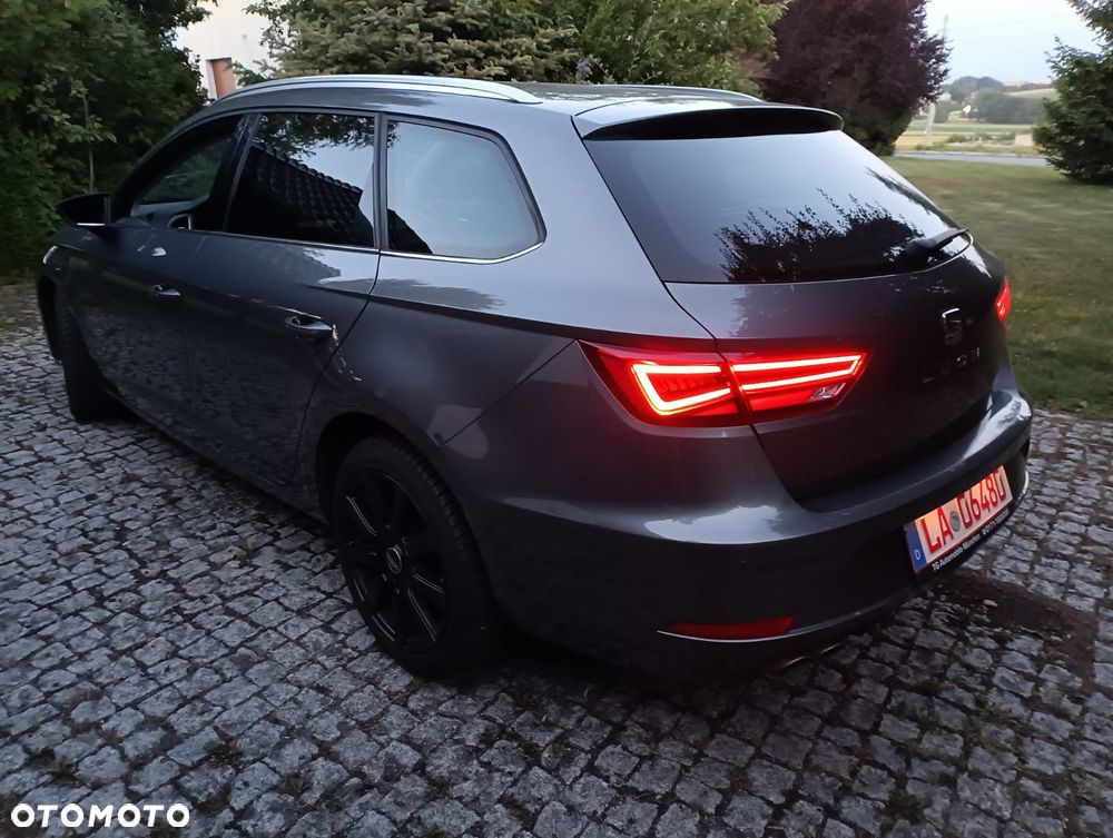 Seat Leon 2.0 TDI DPF Start&Stop DSG XCELLENCE - 8