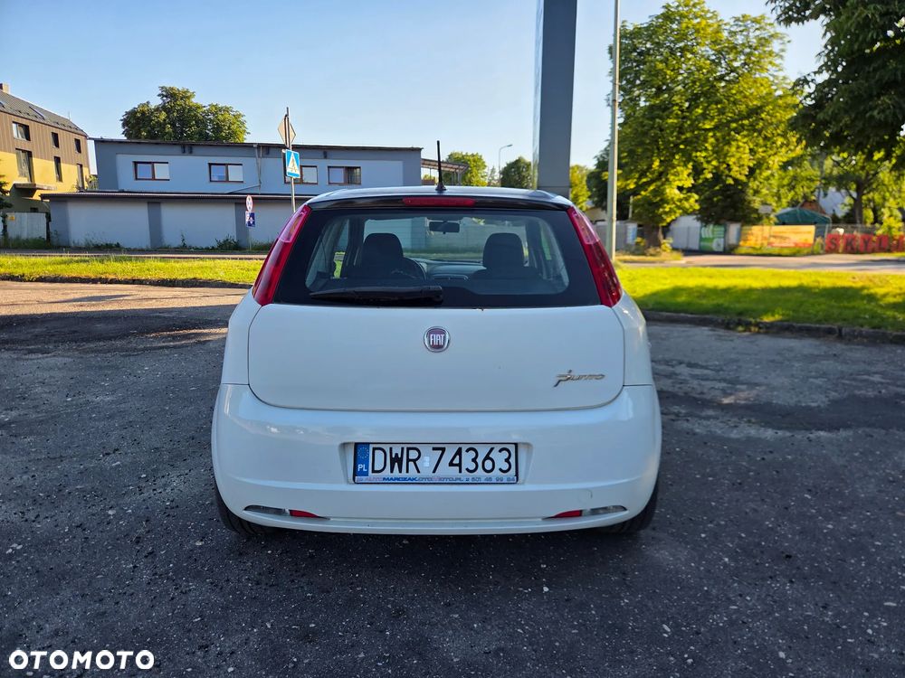 Fiat Grande Punto 1.4 8V 360 - 6