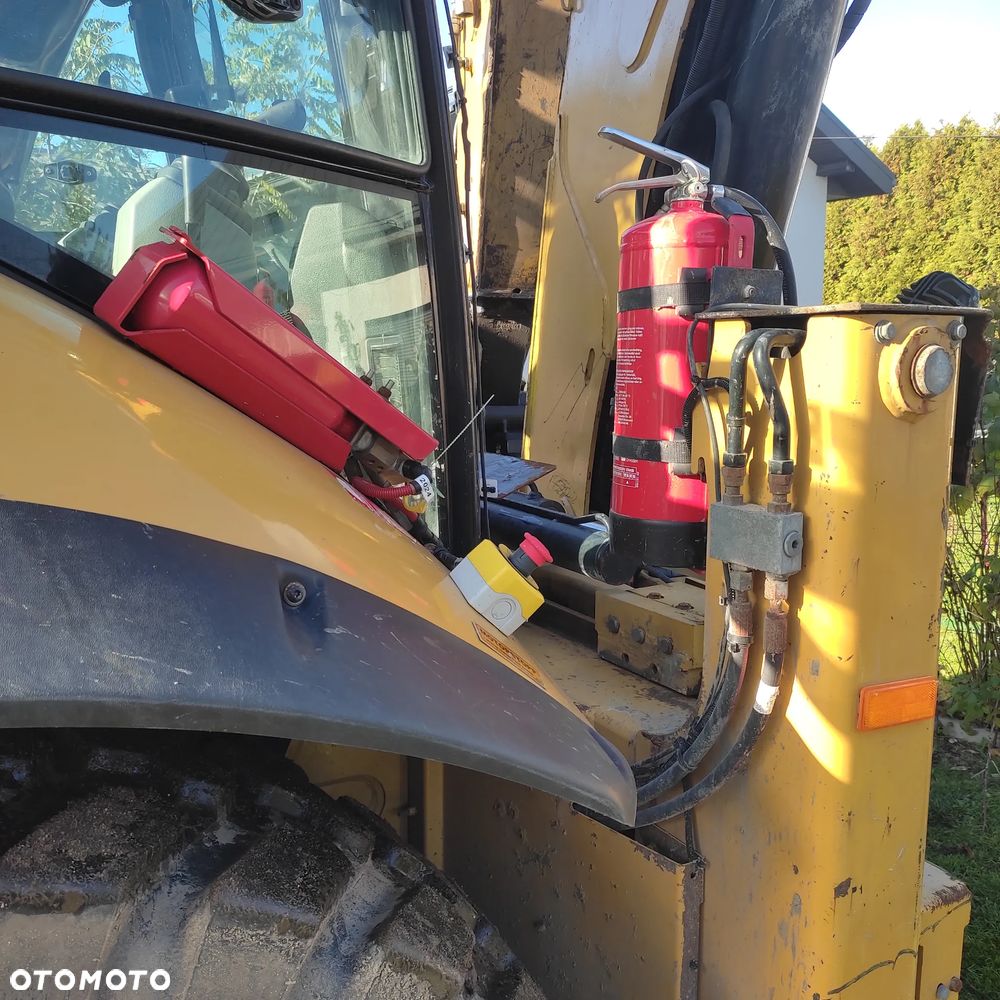 Caterpillar 444E - 15