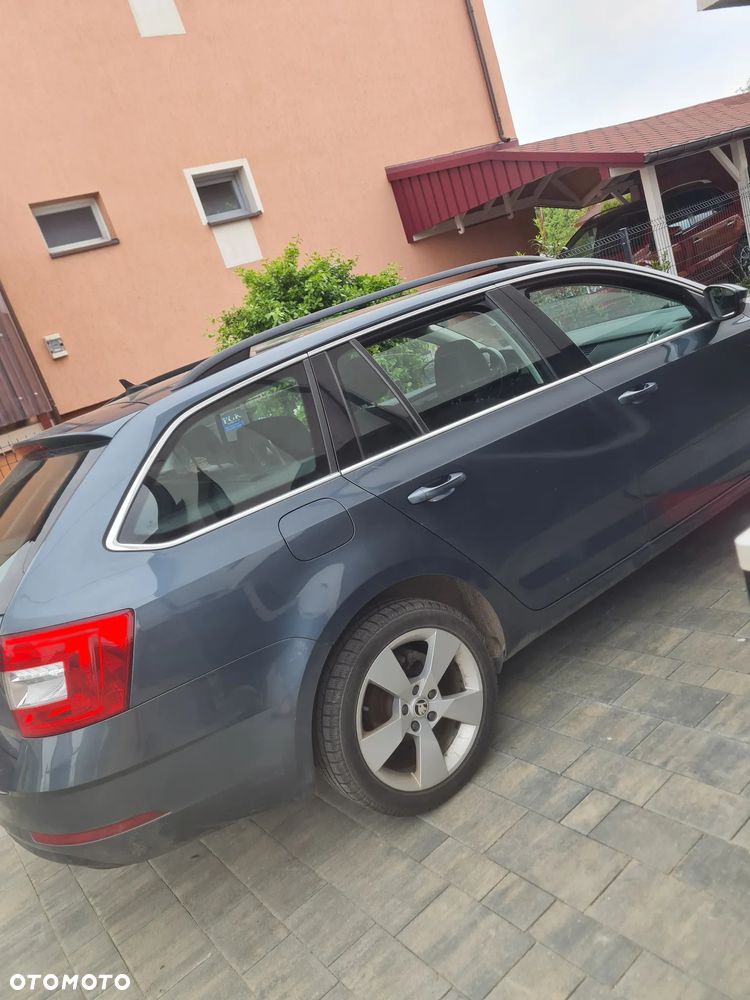 Skoda Octavia 1.5 TSI GPF ACT Style DSG - 6