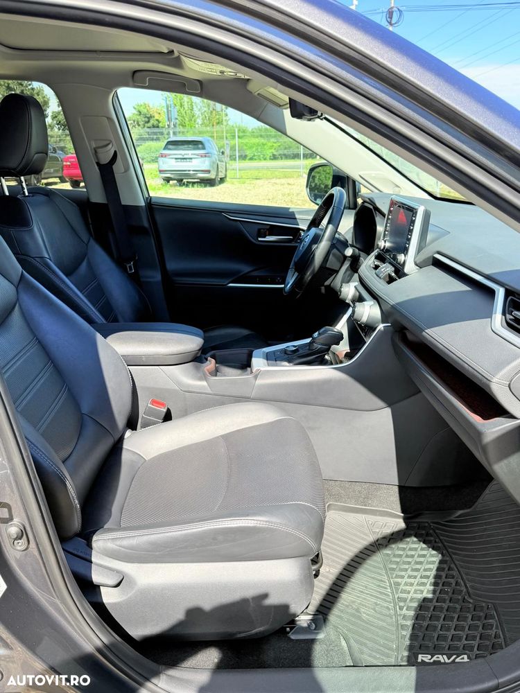 Toyota RAV4 2.5 4x4 Comfort - 18