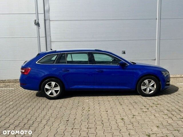 Skoda Superb 2.0 TDI SCR Ambition DSG - 5