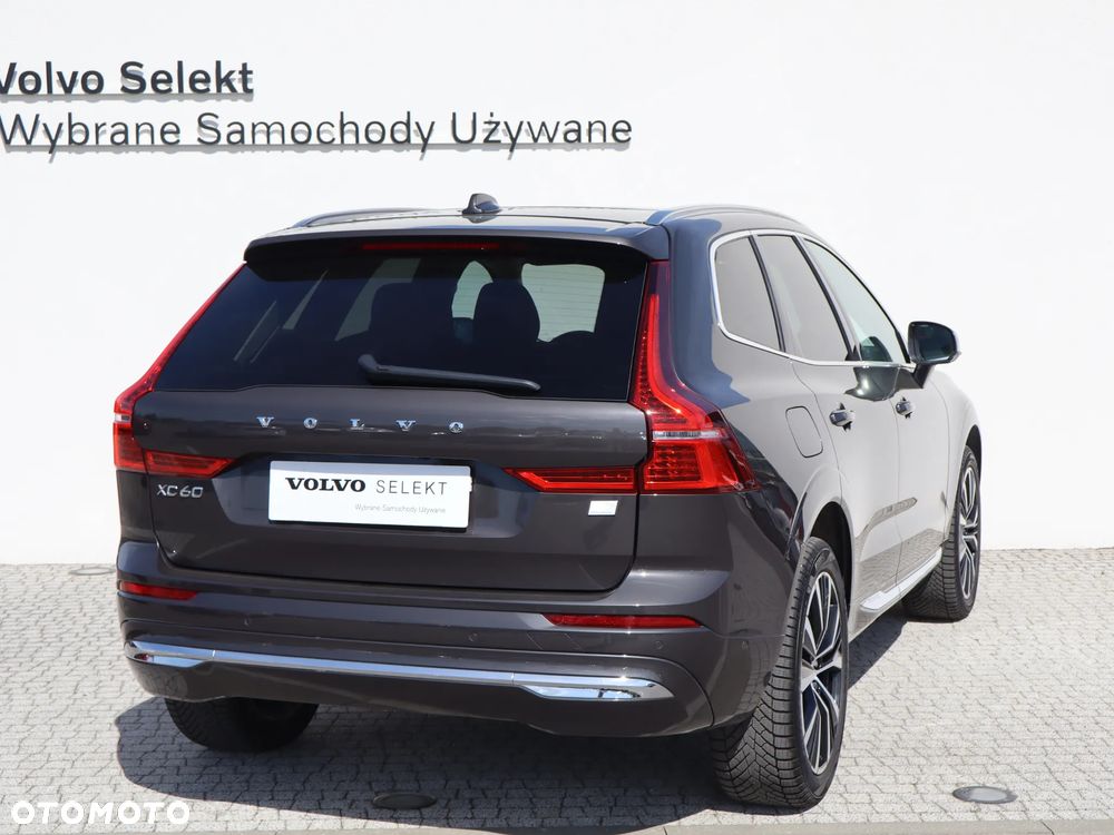 Volvo XC 60 T8 Plug-In Hybrid AWD Ultimate Bright - 6