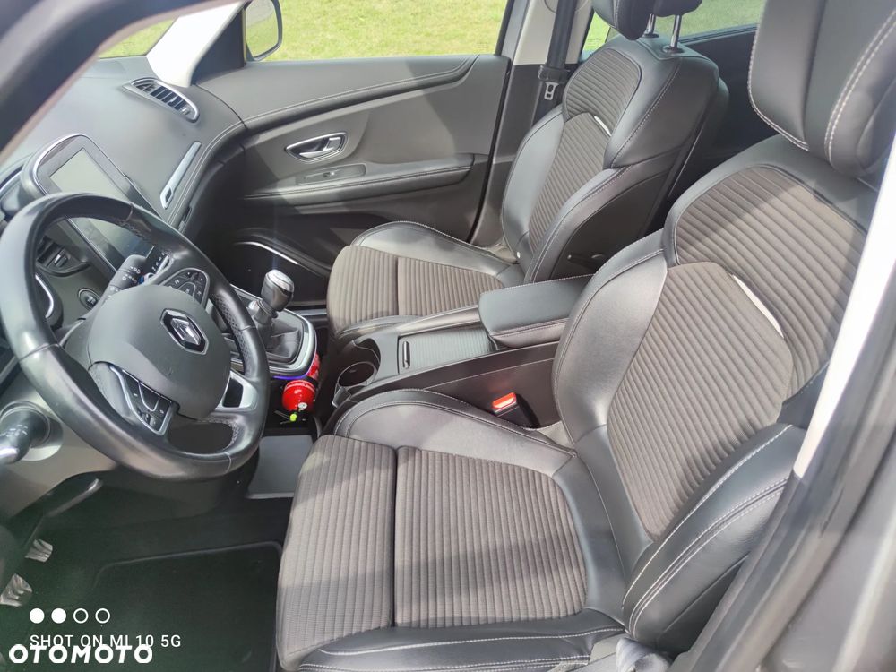 Renault Grand Scenic TCe 140 GPF BOSE EDITION - 19