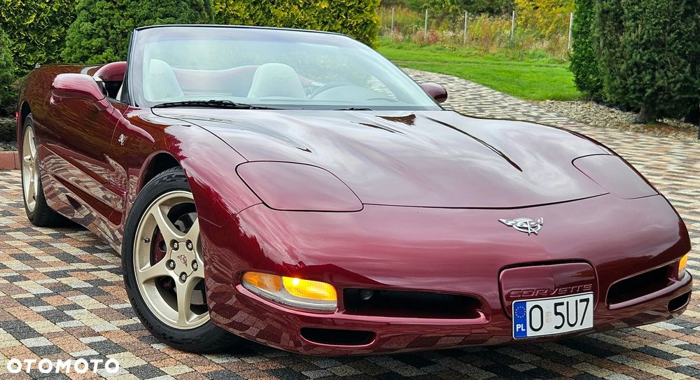 Chevrolet Corvette - 1