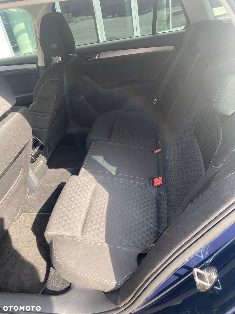 Skoda Superb 1.4 TSI ACT Style DSG - 8