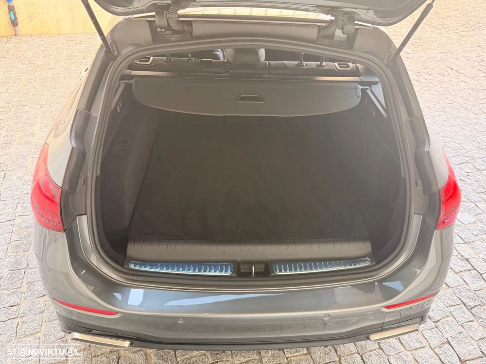 Mercedes-Benz C 300 e AMG Line - 40