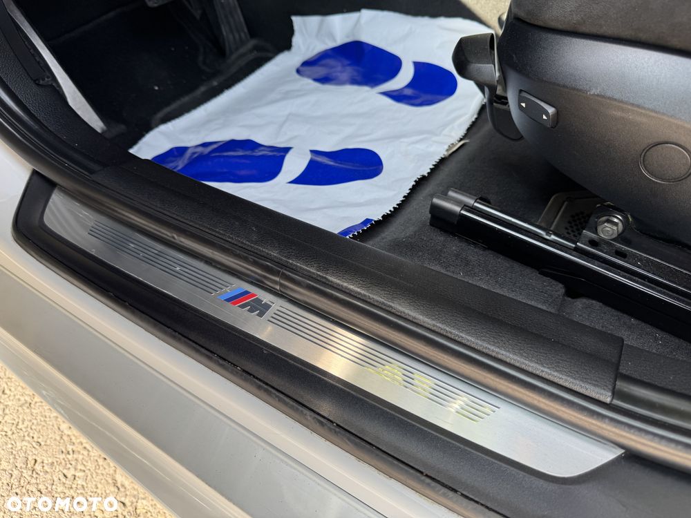 BMW X1 - 16