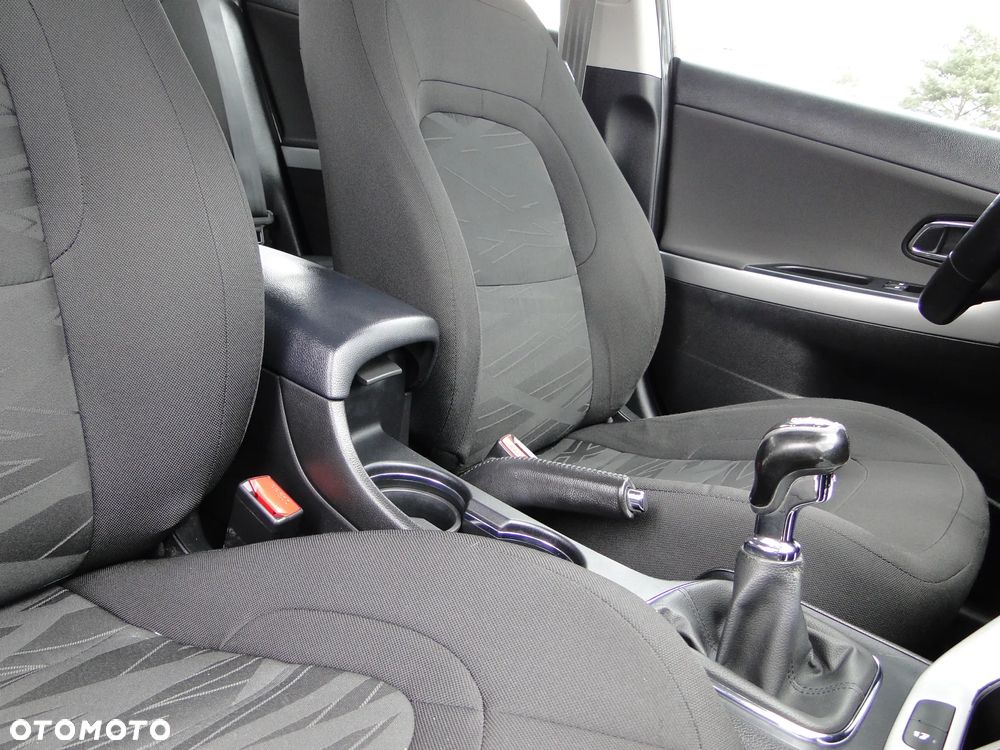 Kia Ceed - 28