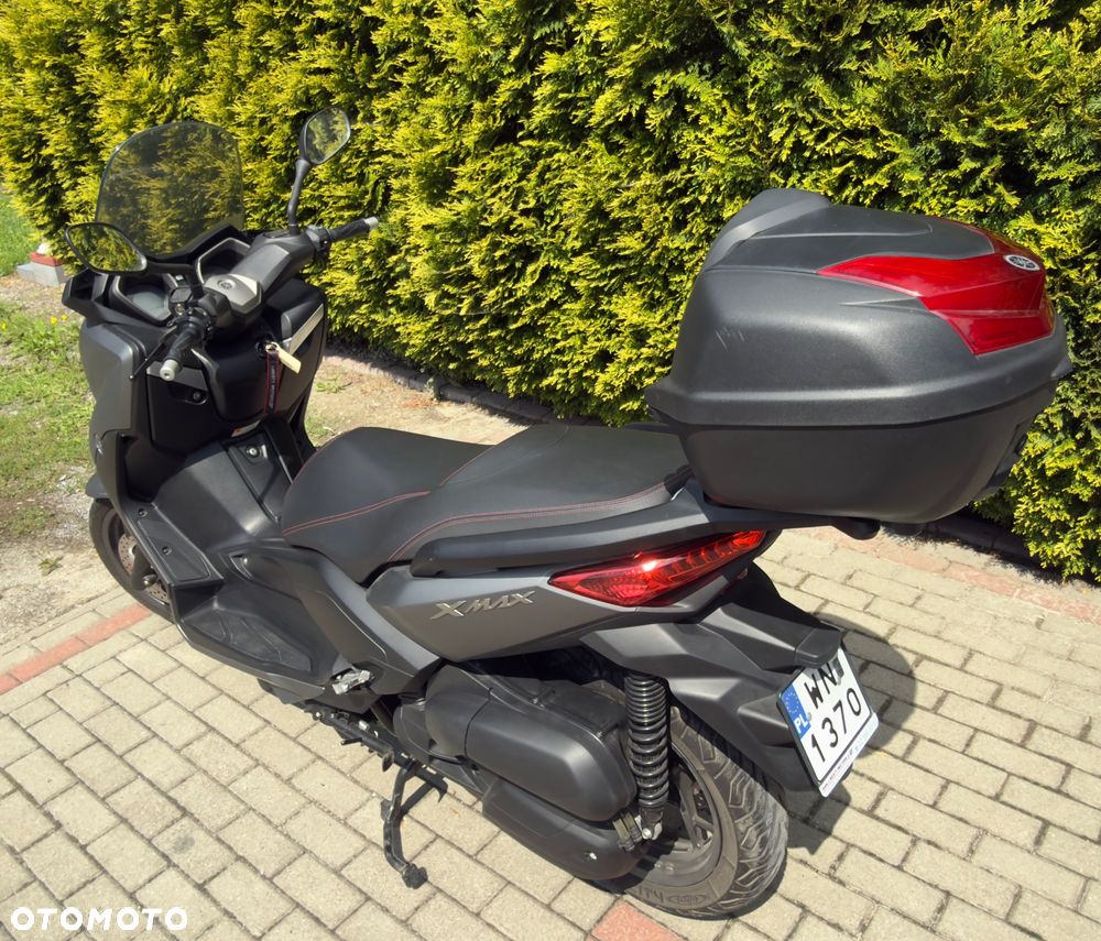 Yamaha X-max - 4