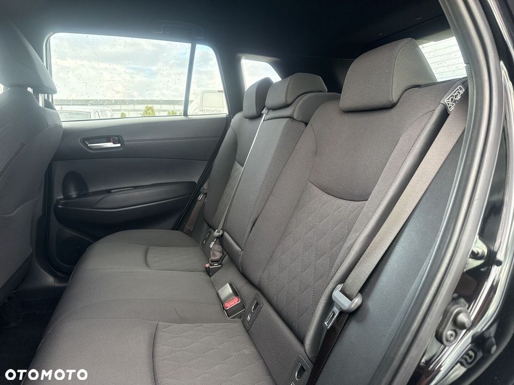 Toyota Corolla Cross 2.0 Hybrid Comfort - 17