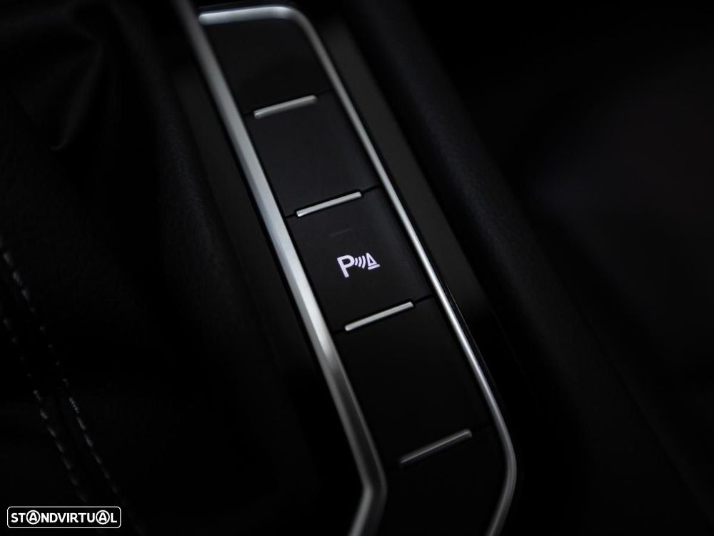 VW Arteon Shooting Brake 1.4 TSI eHybrid R-Line - 29