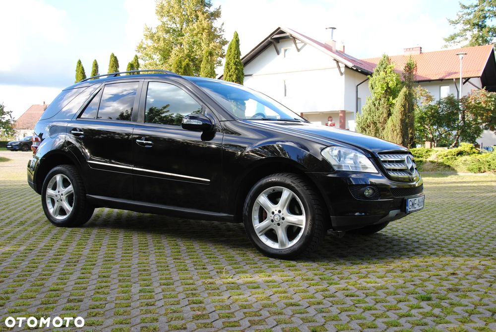 Mercedes-Benz ML - 8
